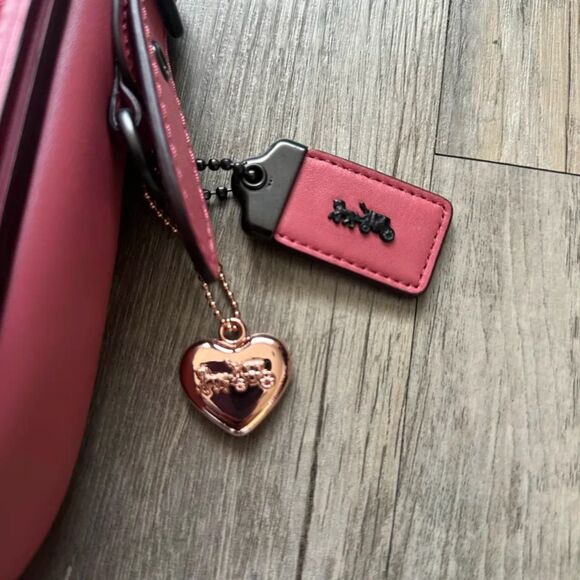 Coach Crossbody Saddle 23 Pink Bag - Picture 2 of 8